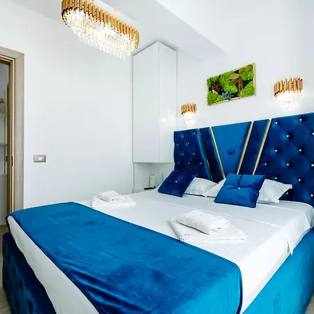 Rt Luxury Sea Breeze Alezzi & Lägenhet Năvodari