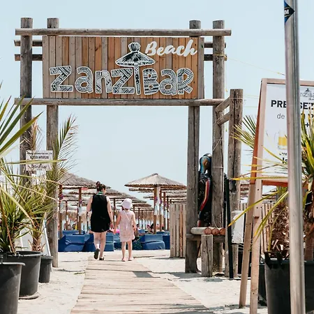 Rt Luxury Sea Breeze Alezzi & Нэводари