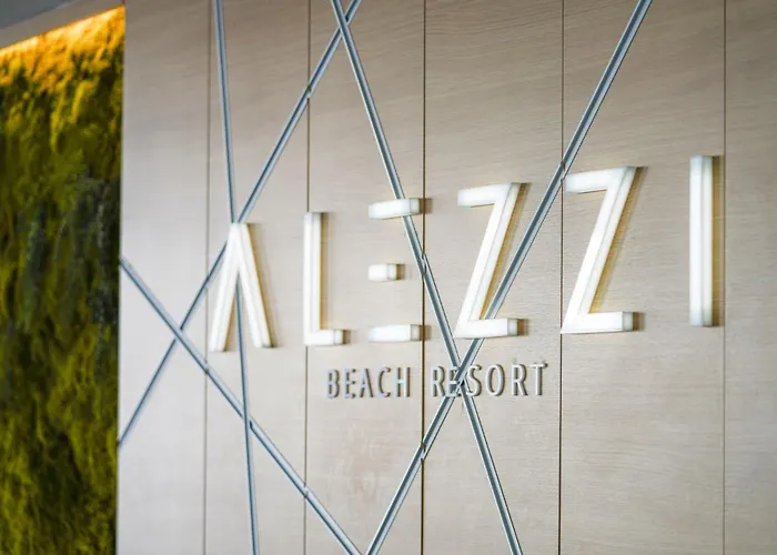 Rt Luxury Sea Breeze Alezzi & Appartement Năvodari