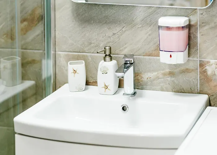 Rt Luxury Sea Breeze Alezzi & Appartement *