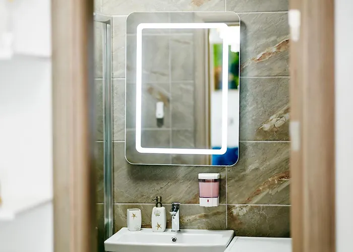 Rt Luxury Sea Breeze Alezzi & *