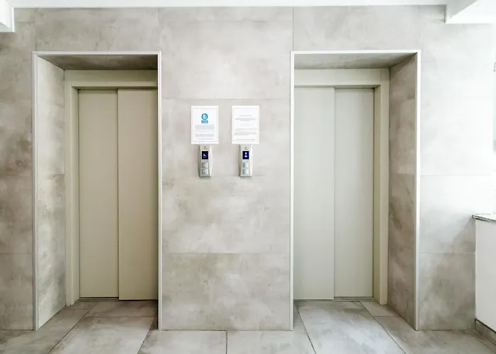 Appartement Rt Luxury Sea Breeze Alezzi & *